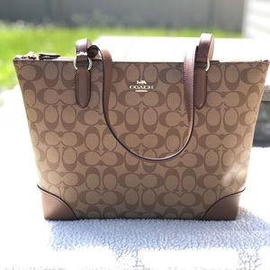 💜Coach💜 Signature Tote